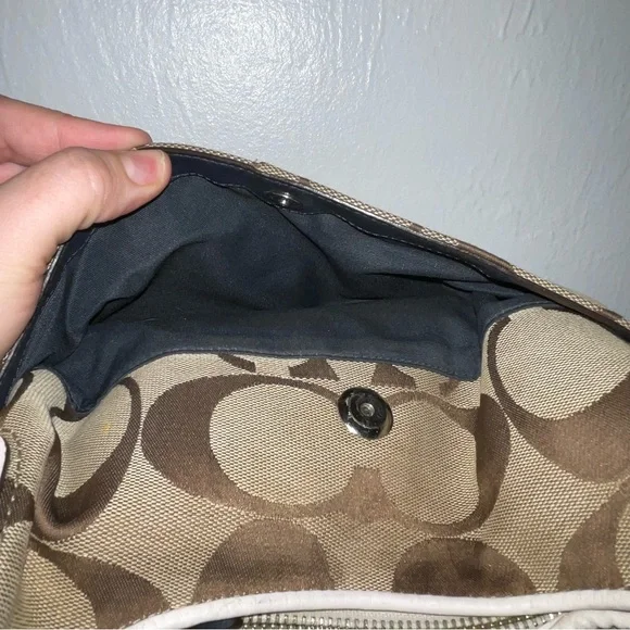 Coach Signature Jacquard Shoulder Bag F10993 | Leather Trim | Authentic - Picture 8 of 10